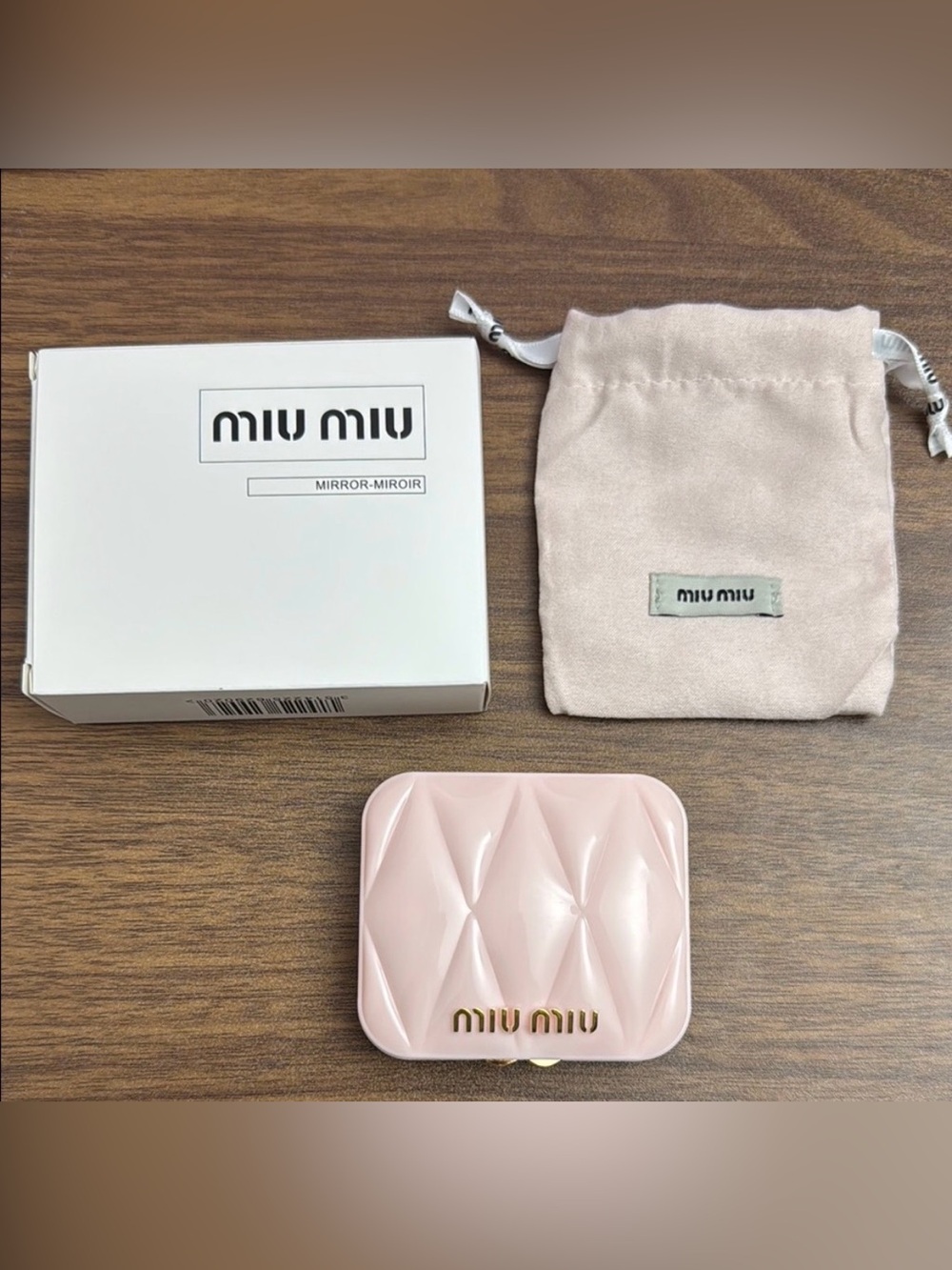 NIB Miu Miu Blush Pink Modern Quilted Compact Makeup Mirror with Pouch